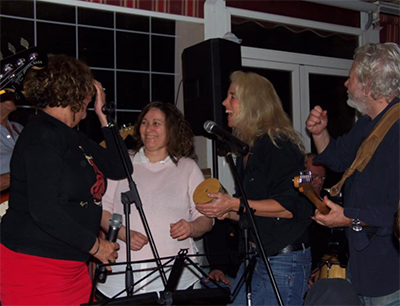 Herradura Maravillas Open Mic