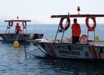 Nerja schoonmaakboten